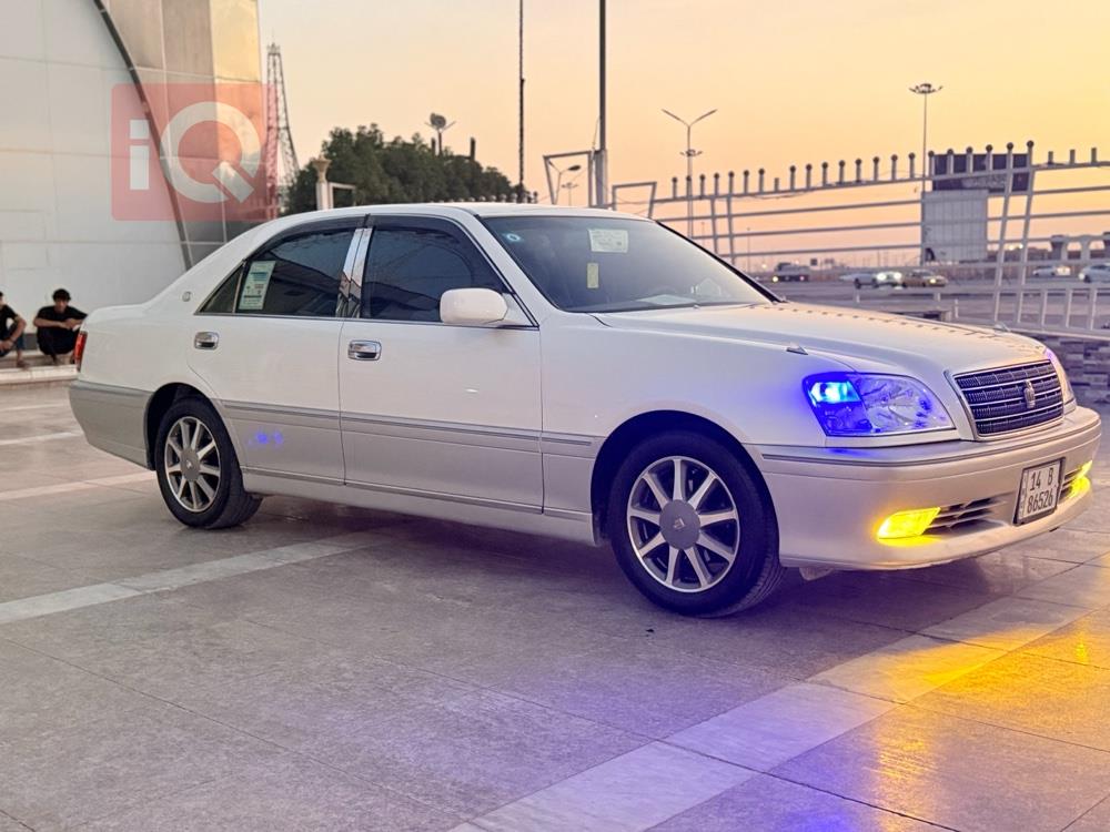 تويوتا كراون